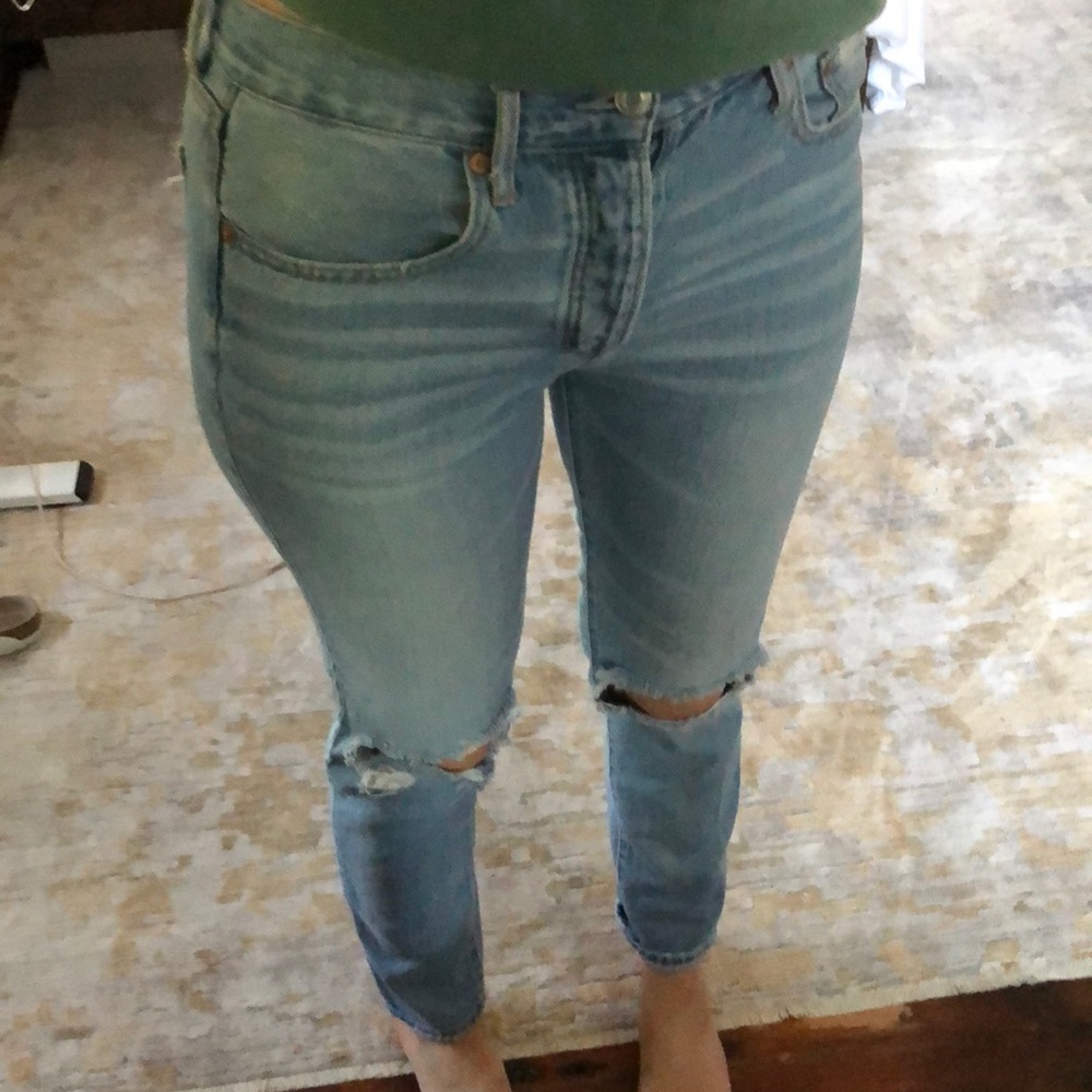 American eagle high rise girlfriend jean